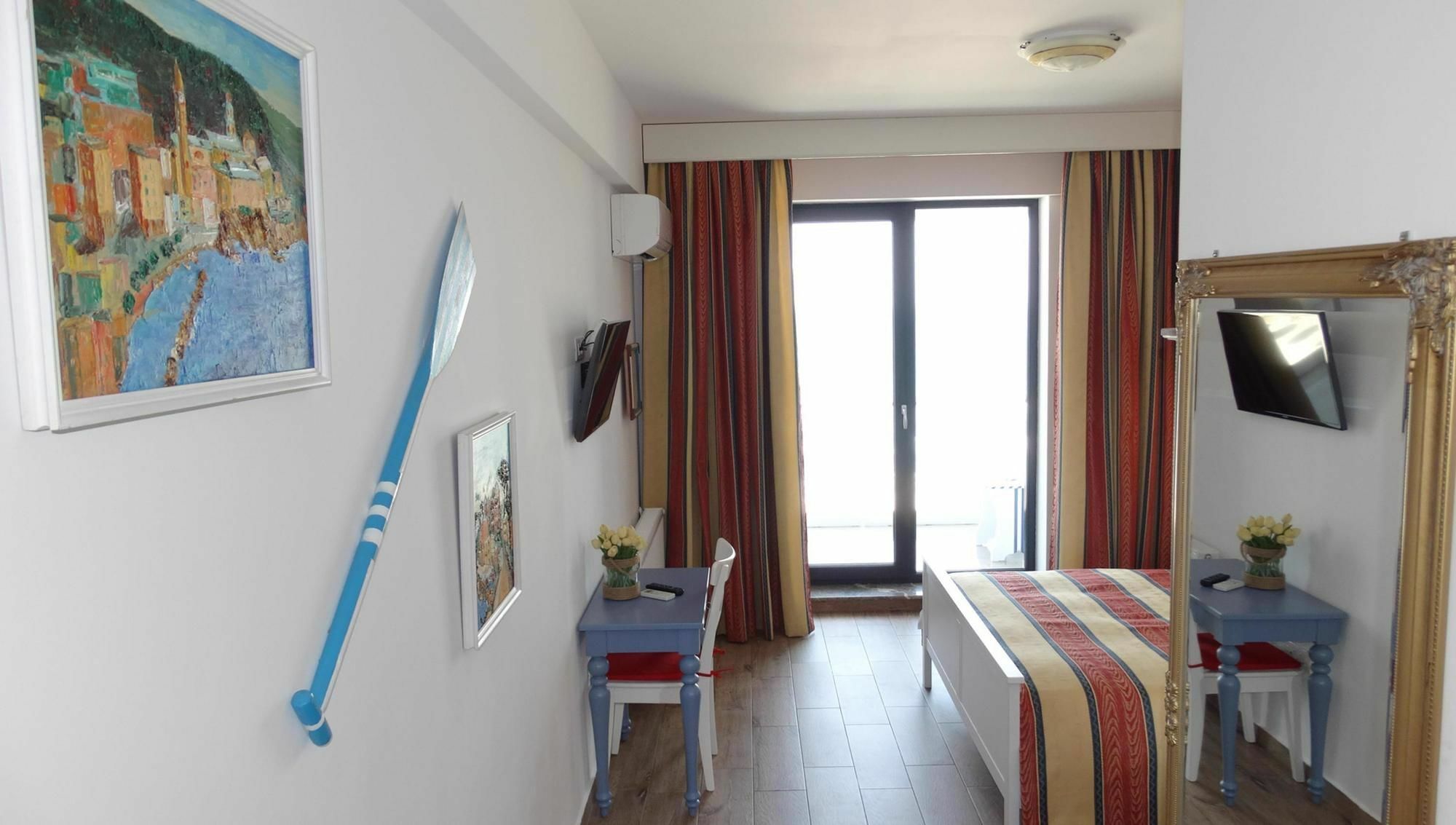 Bluemarina Apartamente Мамая Экстерьер фото